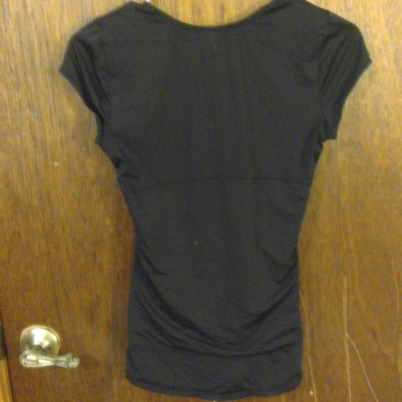 Bundle of 9 Athletic Tops 7of the 8 are Danskin - Picture 8 of 8